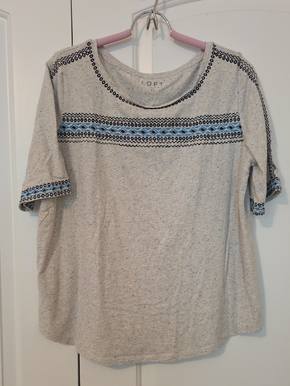 LOFT Light Gray Short Sleeve Top with Blue Embroidered Trim